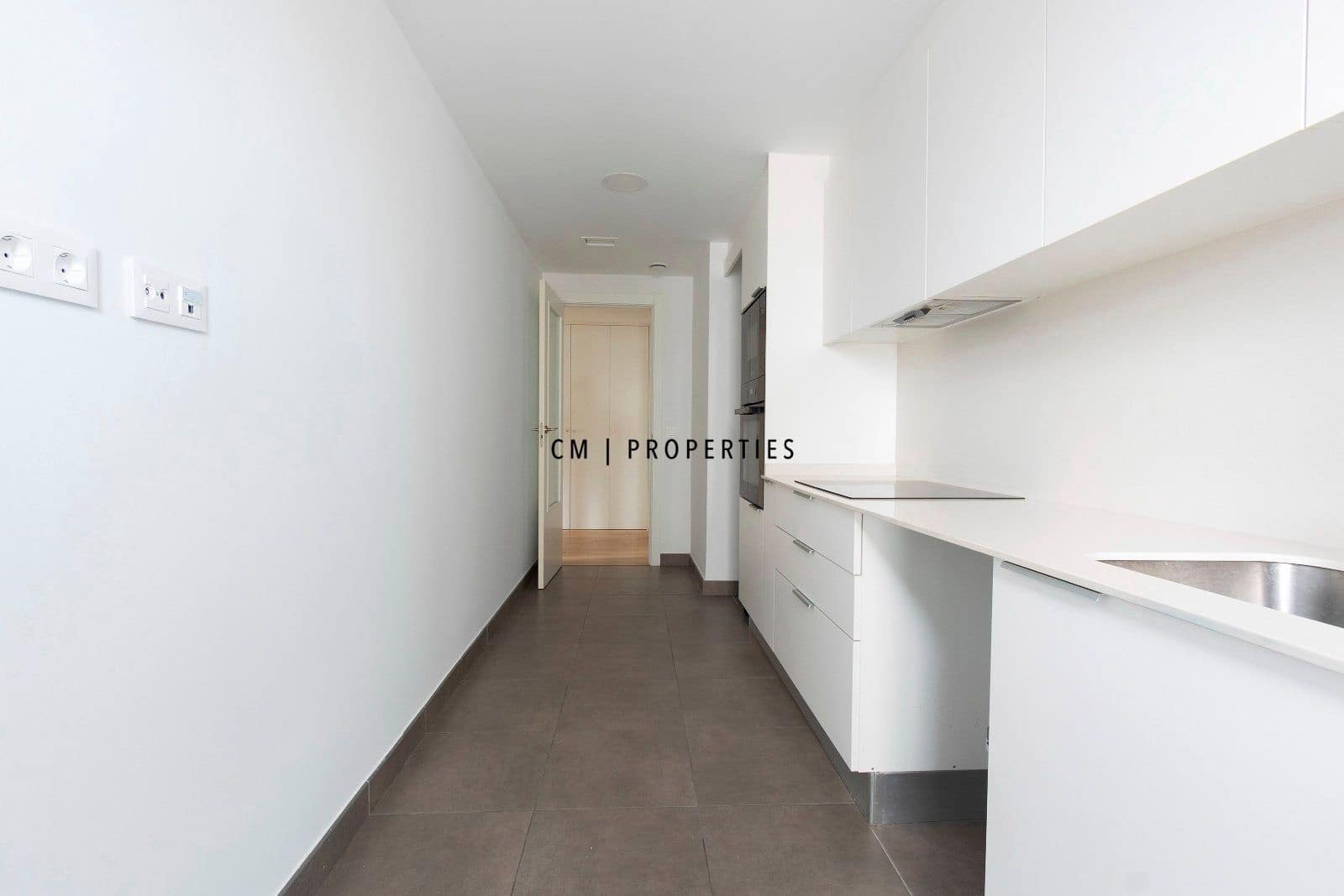 Appartement de 4 chambres à louer à Valence ville avec piscine garage - 1 950 € (Ref: 9550090)