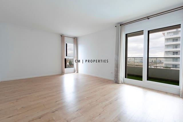 Appartement de 4 chambres à louer à Malilla, Valence ville avec piscine garage - 1 950 € (Ref: 9550090)