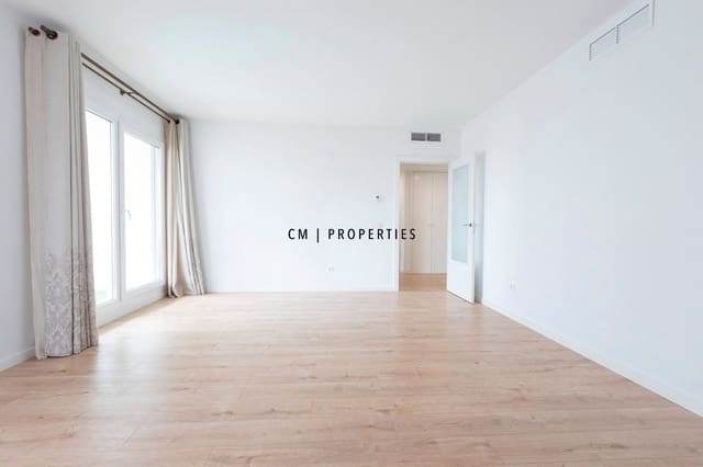 Appartement de 4 chambres à louer à Malilla, Valence ville avec piscine garage - 1 950 € (Ref: 9550090)