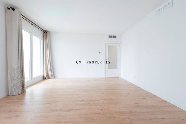 Appartement de 4 chambres à louer à Malilla, Valence ville avec piscine garage - 1 950 € (Ref: 9550090)