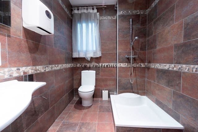 Kontor til leje i Valencia by - € 2.200 (Ref: 9559486)