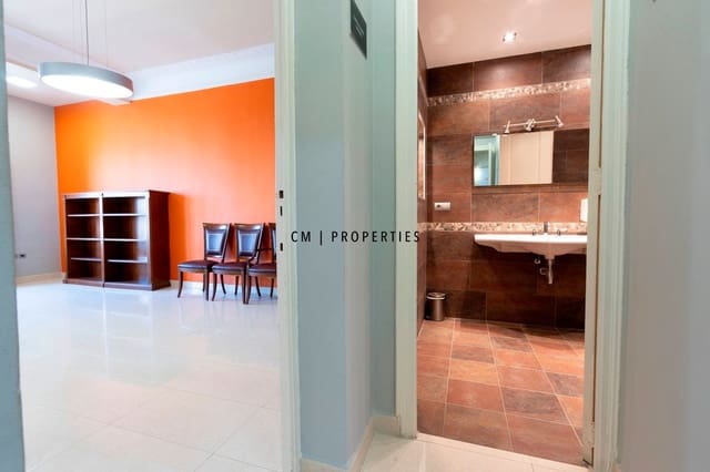 Kontor til leje i Valencia by - € 2.200 (Ref: 9559486)