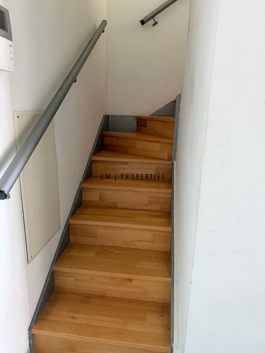 1 sypialnia Penthouse do wynajęcia w Miasto Walencja z basenem garażem - 1 400 € (Ref: 9559487)