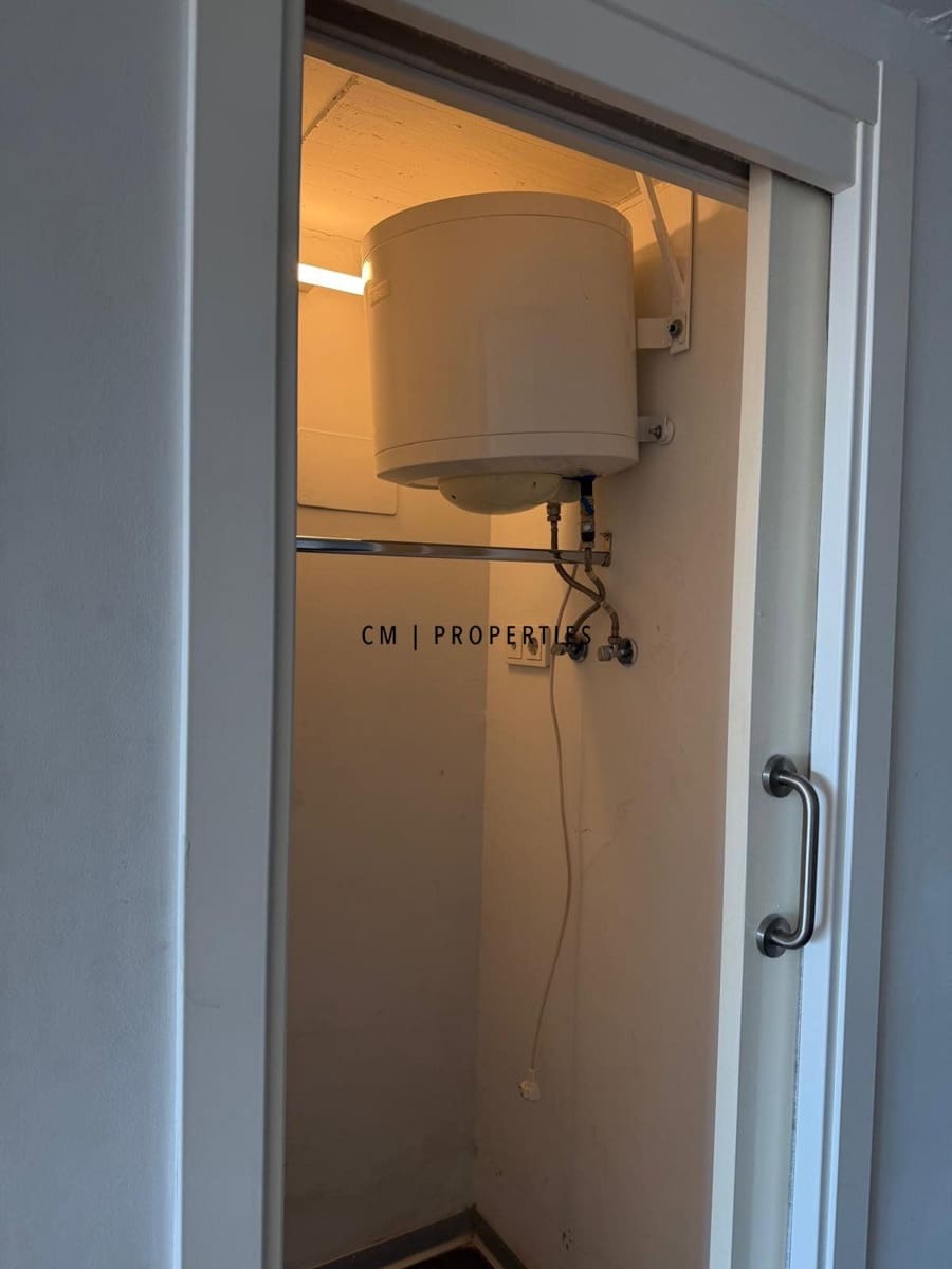 1 sypialnia Penthouse do wynajęcia w Miasto Walencja z basenem garażem - 1 400 € (Ref: 9559487)