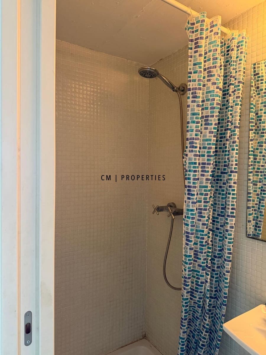 1 sypialnia Penthouse do wynajęcia w Miasto Walencja z basenem garażem - 1 400 € (Ref: 9559487)