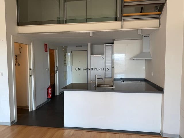 1 sypialnia Penthouse do wynajęcia w Vara de Quart, Miasto Walencja z basenem garażem - 1 400 € (Ref: 9559487)