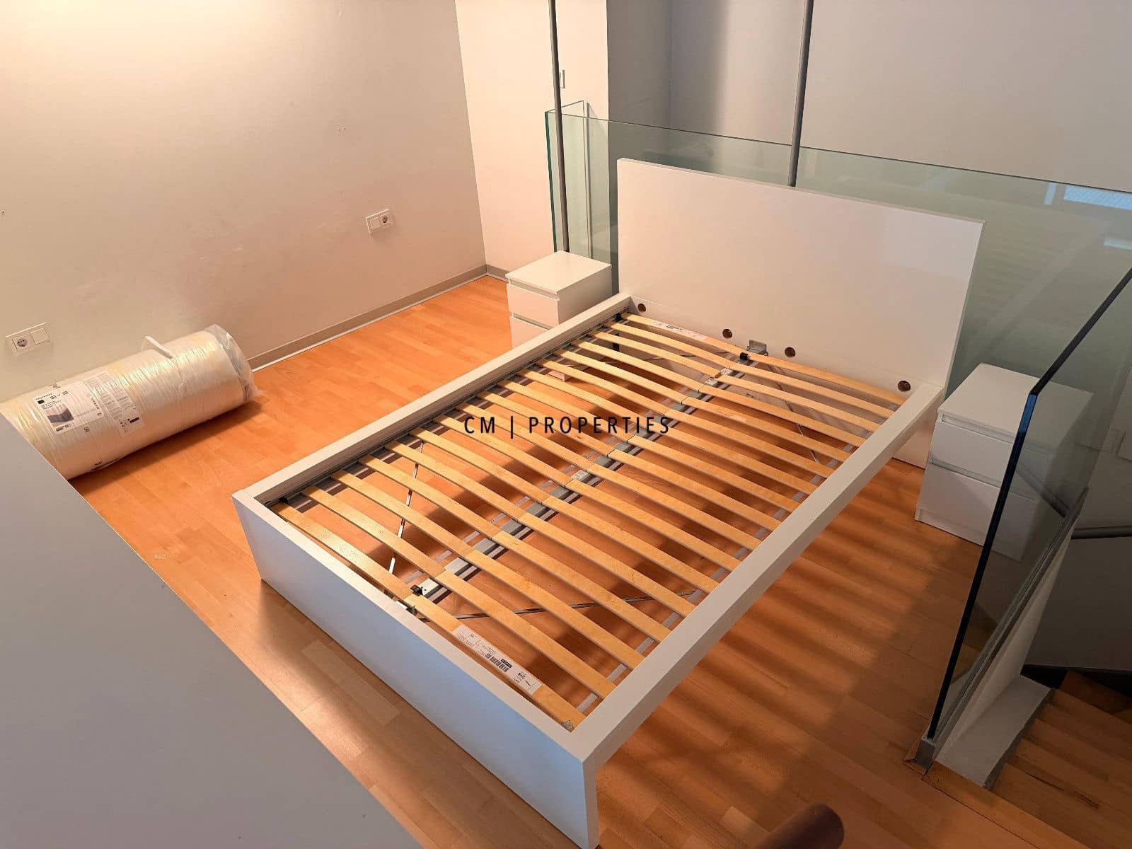 Penthouse de 1 chambre à louer à Valence ville avec piscine garage - 1 400 € (Ref: 9559487)