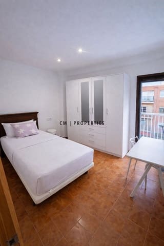 4 soveværelse Lejlighed til leje i Algiros, Valencia by - € 1.700 (Ref: 9562578)