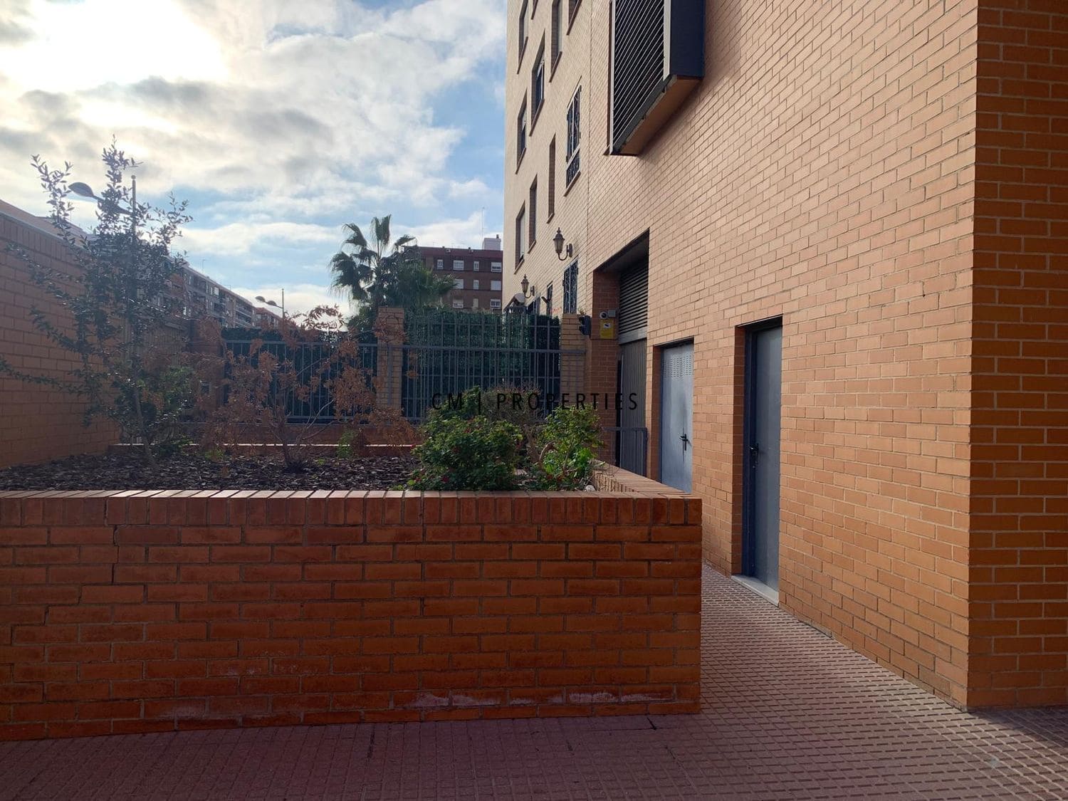 3 soveværelse Lejlighed til leje i Valencia by med swimmingpool garage - € 1.350 (Ref: 9562579)