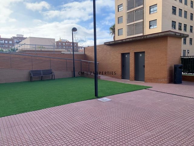 3 soveværelse Lejlighed til leje i Benicalap, Valencia by med swimmingpool garage - € 1.350 (Ref: 9562579)