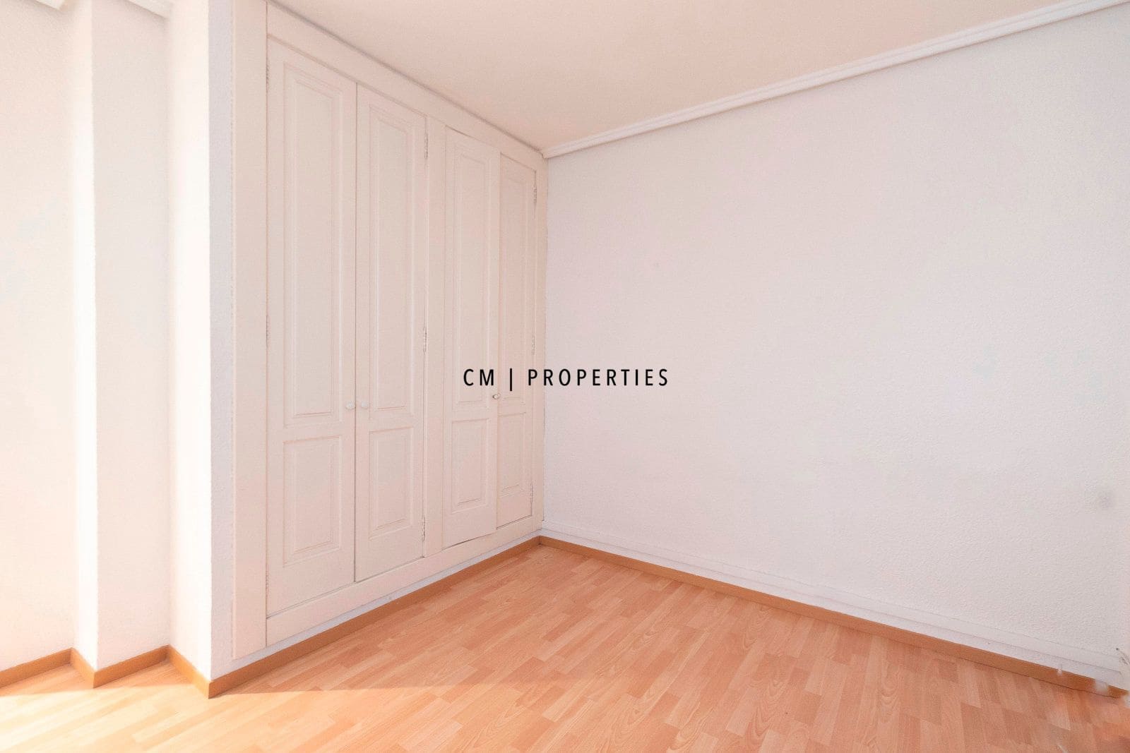 4 soveværelse Lejlighed til leje i Valencia by - € 2.800 (Ref: 9562580)