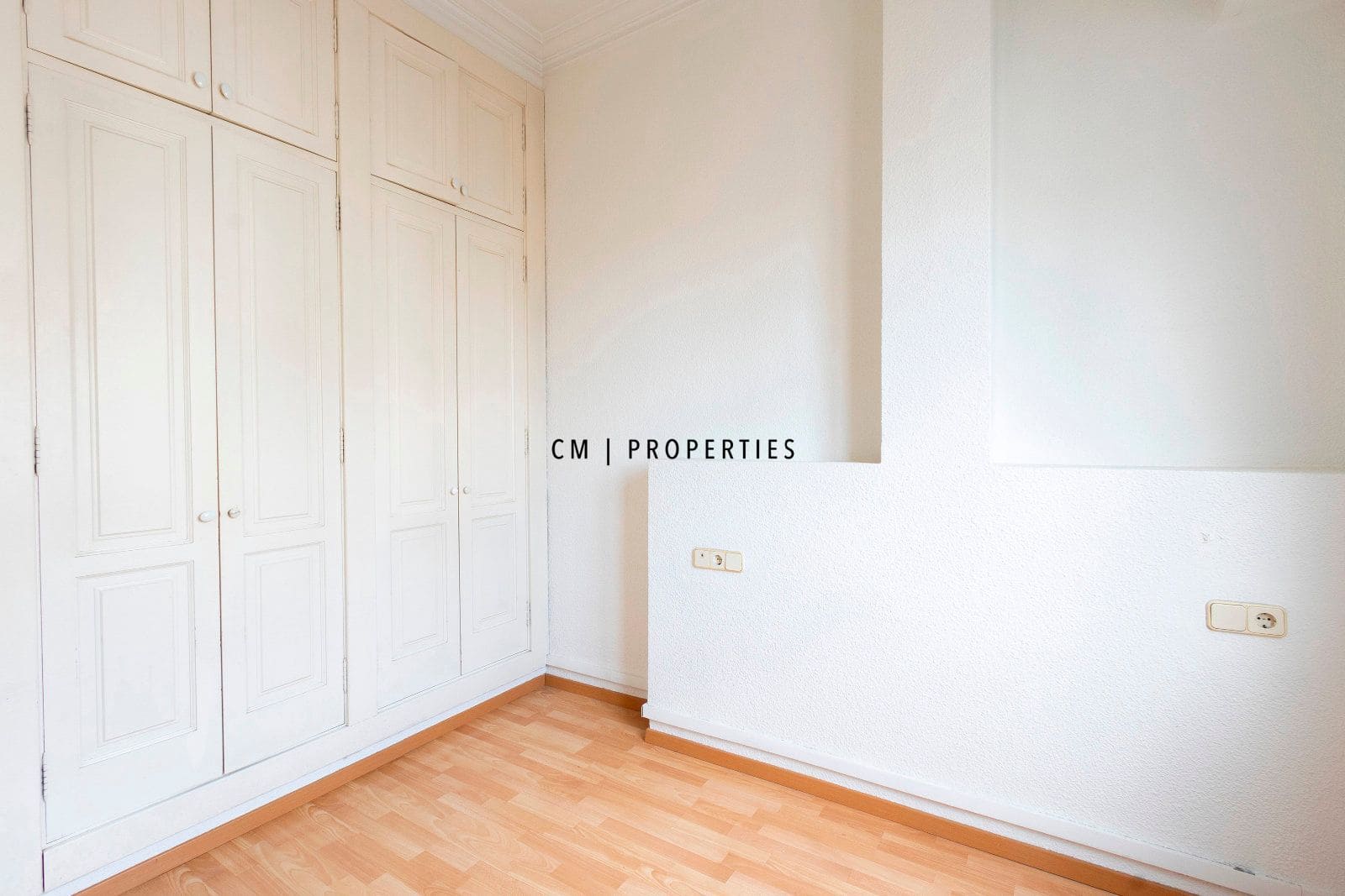 4 soveværelse Lejlighed til leje i Valencia by - € 2.800 (Ref: 9562580)