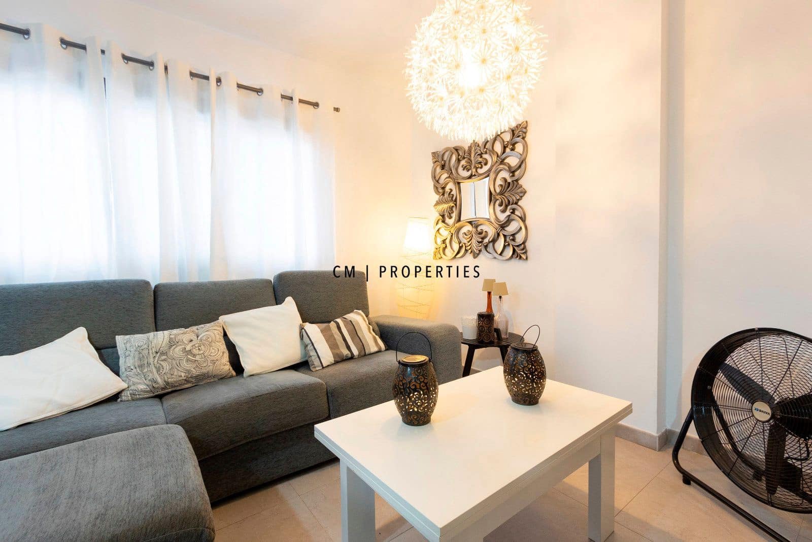 2 bedroom Townhouse for rent in Sagunto / Sagunt with pool garage - € 1,800 (Ref: 9564055)