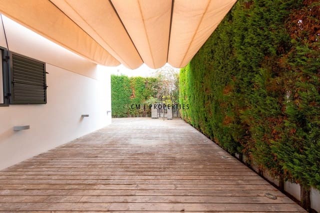 2 makuuhuone Omakotitalo vuokrattavana paikassa Sagunto / Sagunt mukana uima-altaan 
autotalli - 1 800 € (Ref: 9564055)