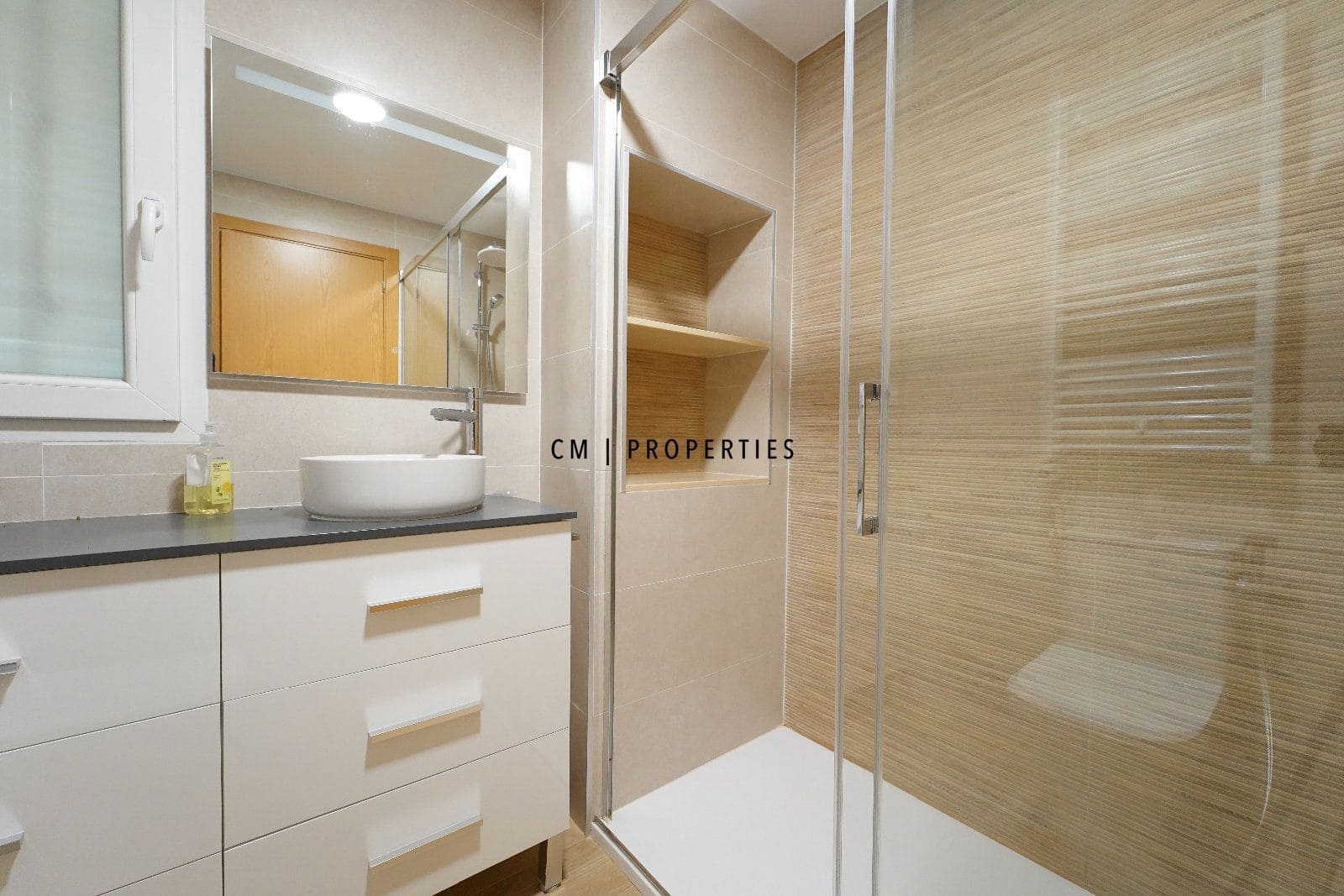 3 bedroom Flat for rent in Alboraya / Alboraia with pool - € 1,900 (Ref: 9566563)