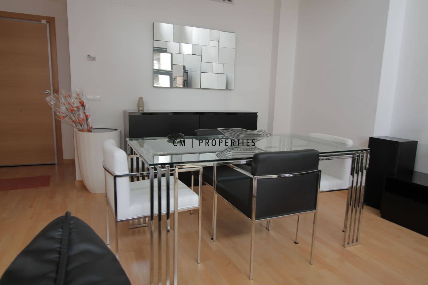 Lejlighed til leje i Burjassot med swimmingpool - € 1.250 (Ref: 9566564)