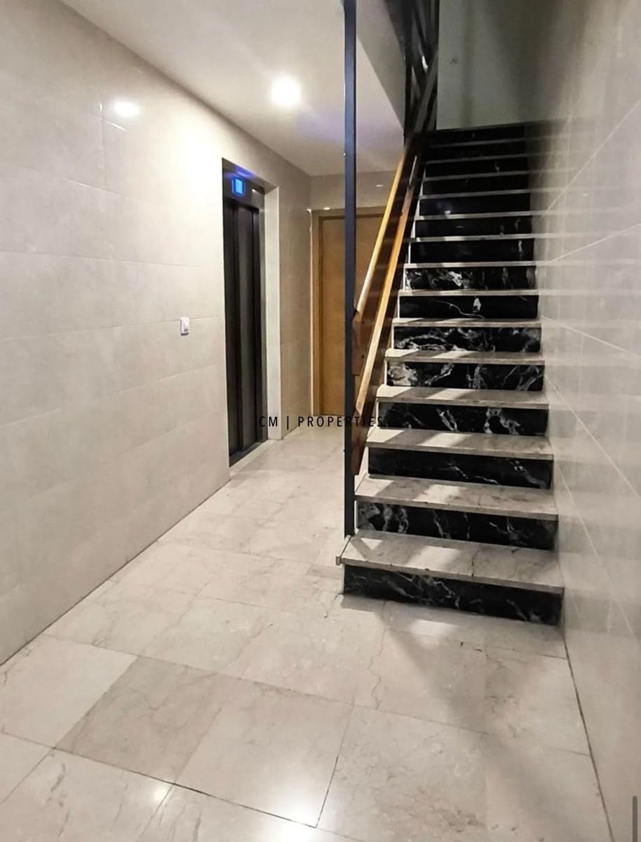 4 bedroom Flat for rent in Valencia city - € 1,400 (Ref: 9566739)