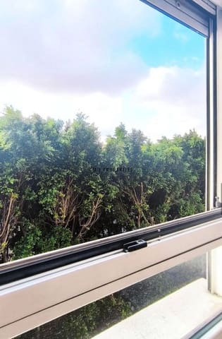 4 makuuhuone Asunto vuokrattavana paikassa Patraix, Valencia kaupunki - 1 400 € (Ref: 9566739)