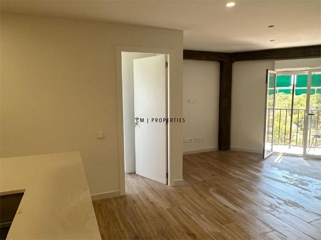 Penthouse de 4 chambres à louer à Moncada - 1 500 € (Ref: 9569243)