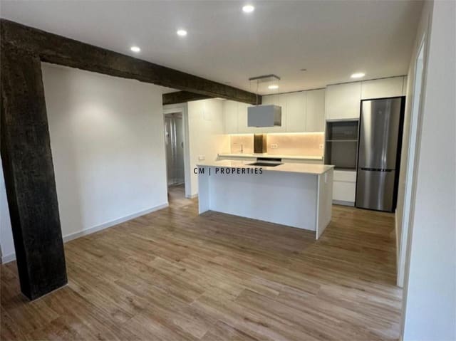 Penthouse de 4 chambres à louer à Moncada - 1 500 € (Ref: 9569243)