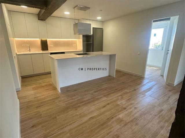 Penthouse de 4 chambres à louer à Moncada - 1 500 € (Ref: 9569243)