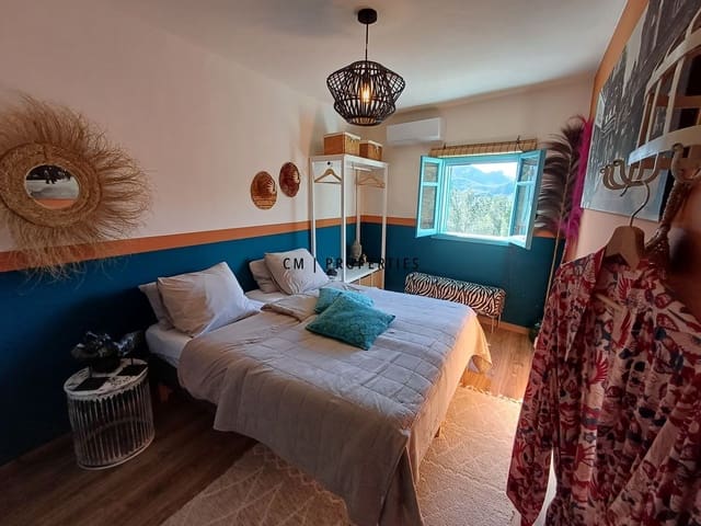 3 soverom Villa til salgs i Benifairó de la Valldigna med svømmebasseng - € 350 000 (Ref: 9570075)