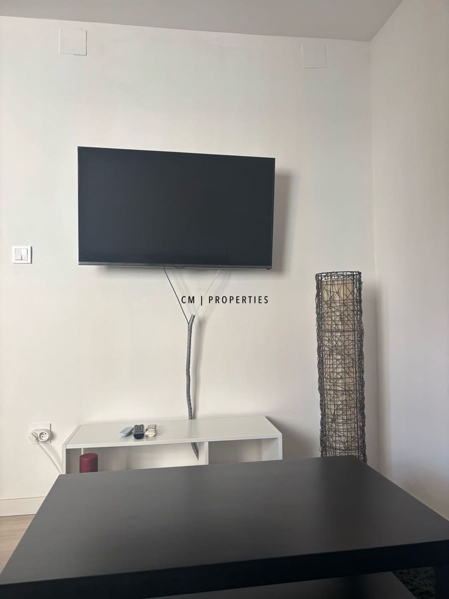 2 soveværelse Lejlighed til leje i Valencia by - € 1.200 (Ref: 9570302)