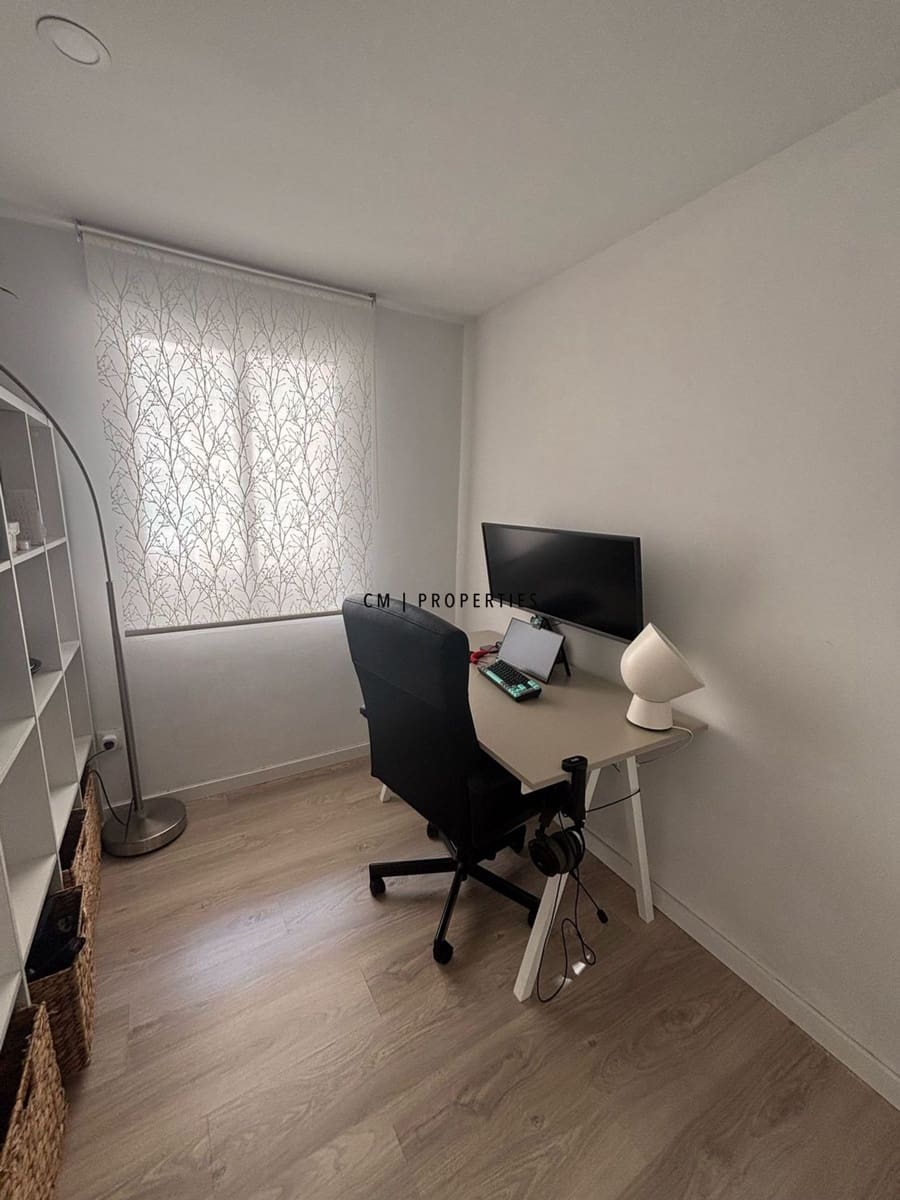 2 soveværelse Lejlighed til leje i Valencia by - € 1.200 (Ref: 9570302)