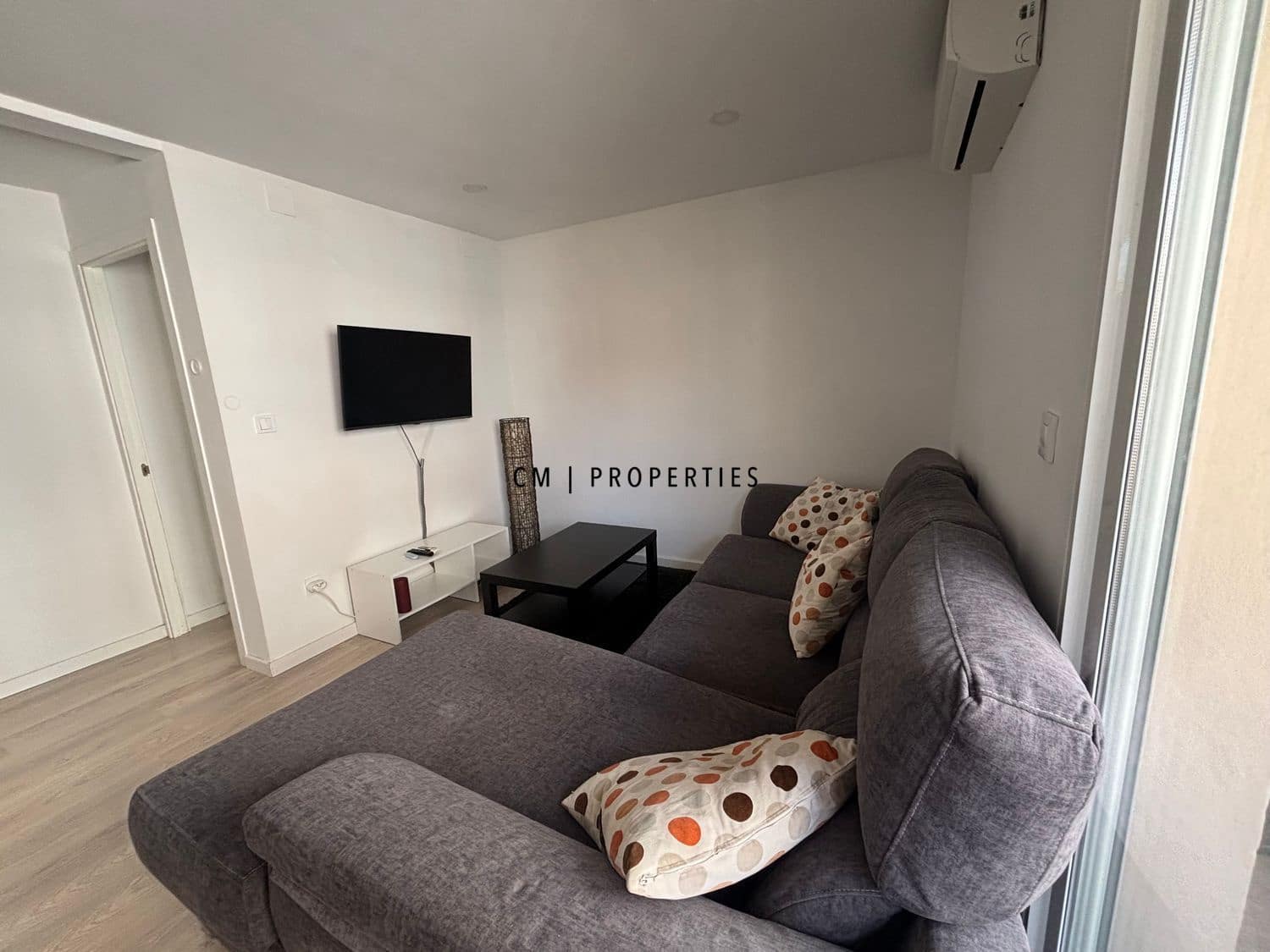 2 soveværelse Lejlighed til leje i Valencia by - € 1.200 (Ref: 9570302)