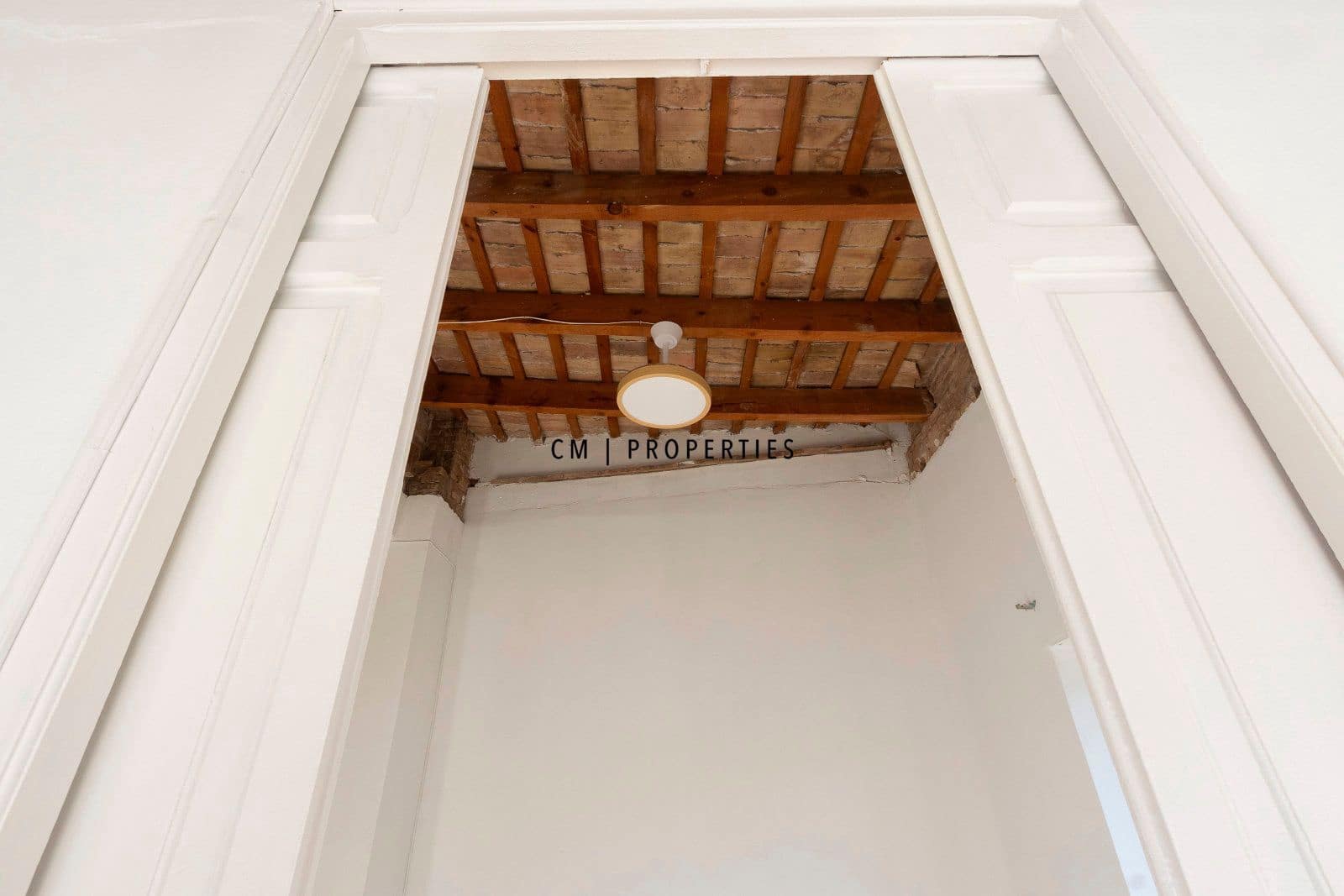 3 quarto Apartamento para arrendar em Valencia cidade - 1 300 € (Ref: 9571941)