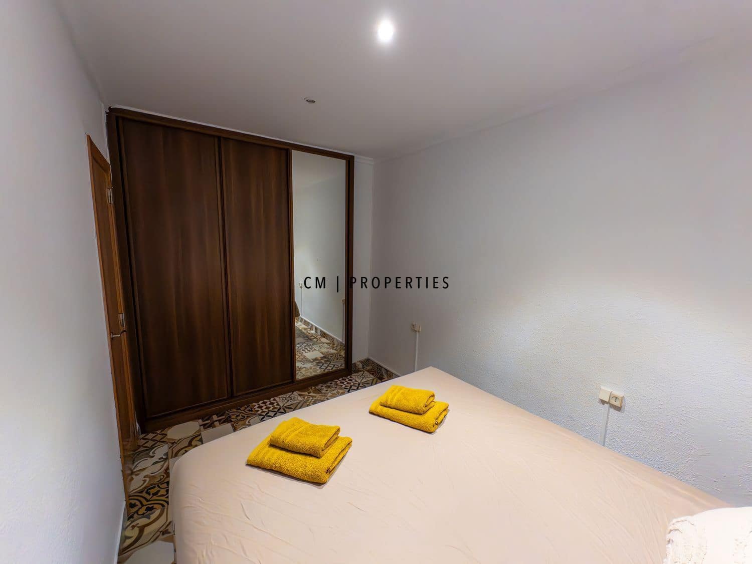 2 sypialnia Mieszkanie do wynajęcia w Miasto Walencja - 1 400 € (Ref: 9572225)