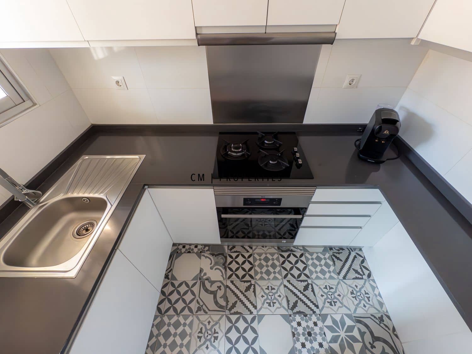 2 sypialnia Mieszkanie do wynajęcia w Miasto Walencja - 1 400 € (Ref: 9572225)