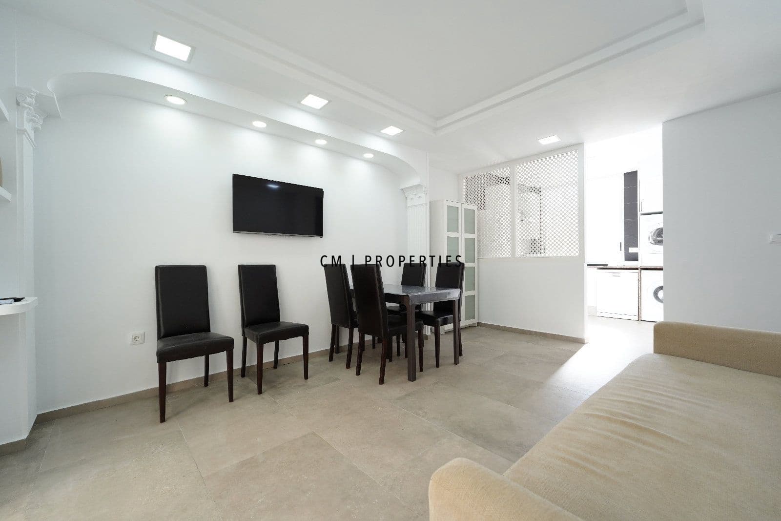 Piso de 3 habitaciones en València ciudad en alquiler - 1.100 € (Ref: 9579159)