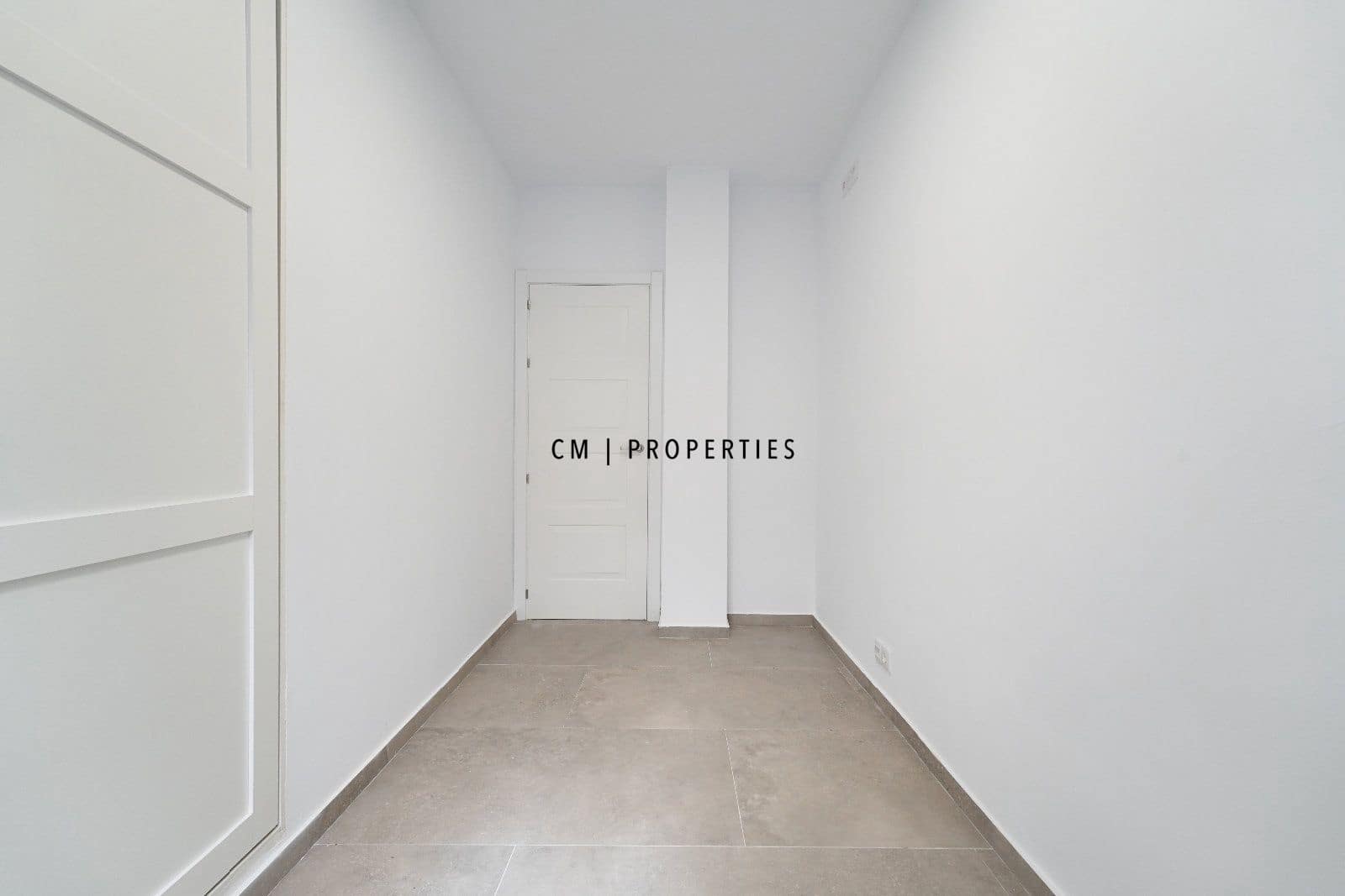 Piso de 3 habitaciones en València ciudad en alquiler - 1.100 € (Ref: 9579159)