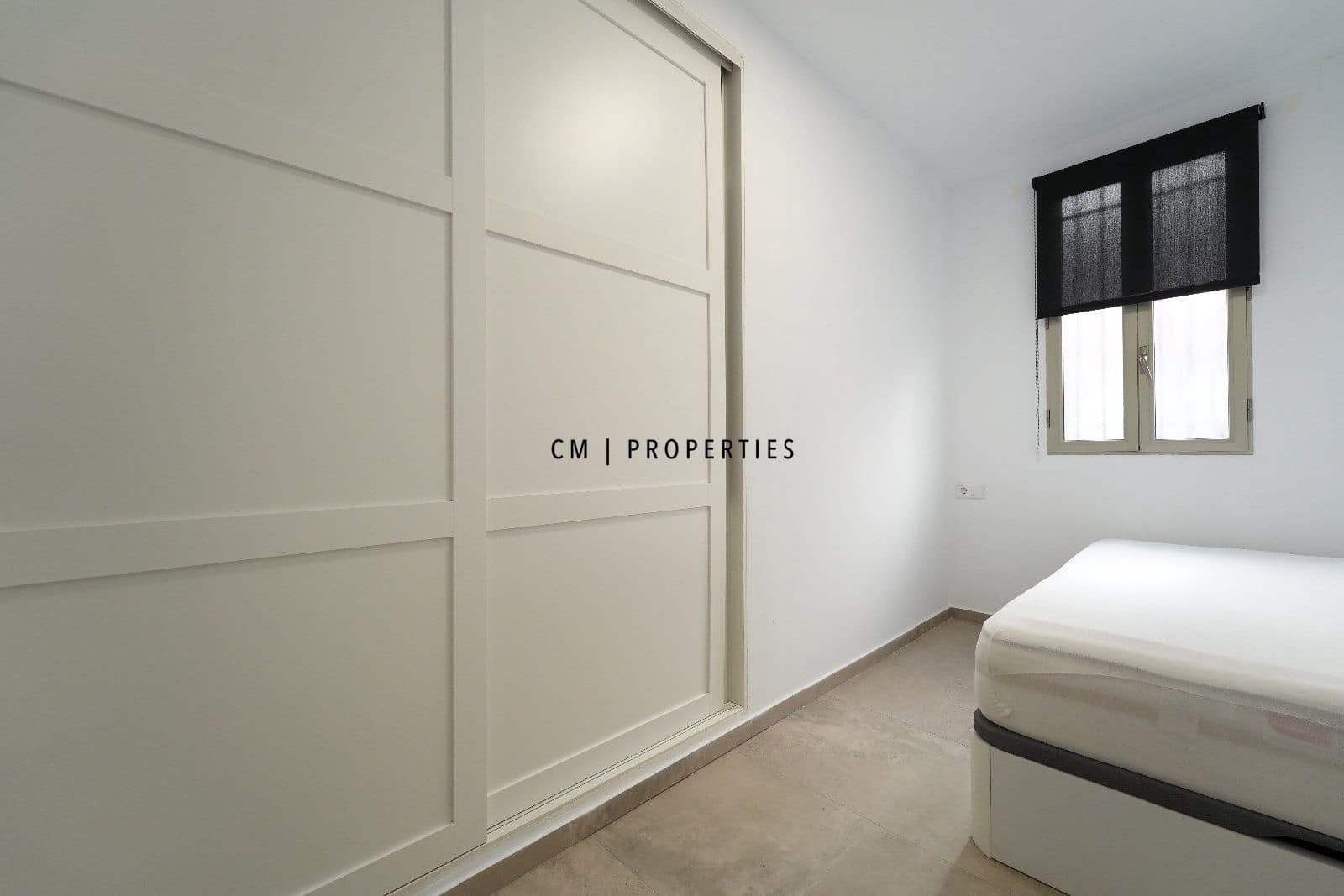 Piso de 3 habitaciones en València ciudad en alquiler - 1.100 € (Ref: 9579159)