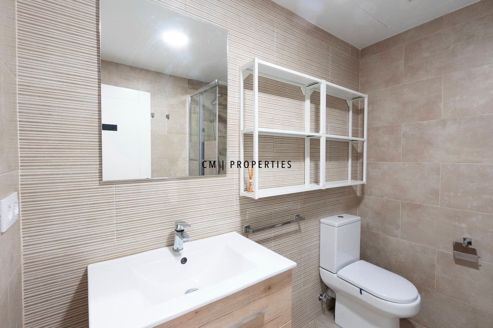 3 sypialnia Mieszkanie do wynajęcia w Miasto Walencja - 1 850 € (Ref: 9580077)