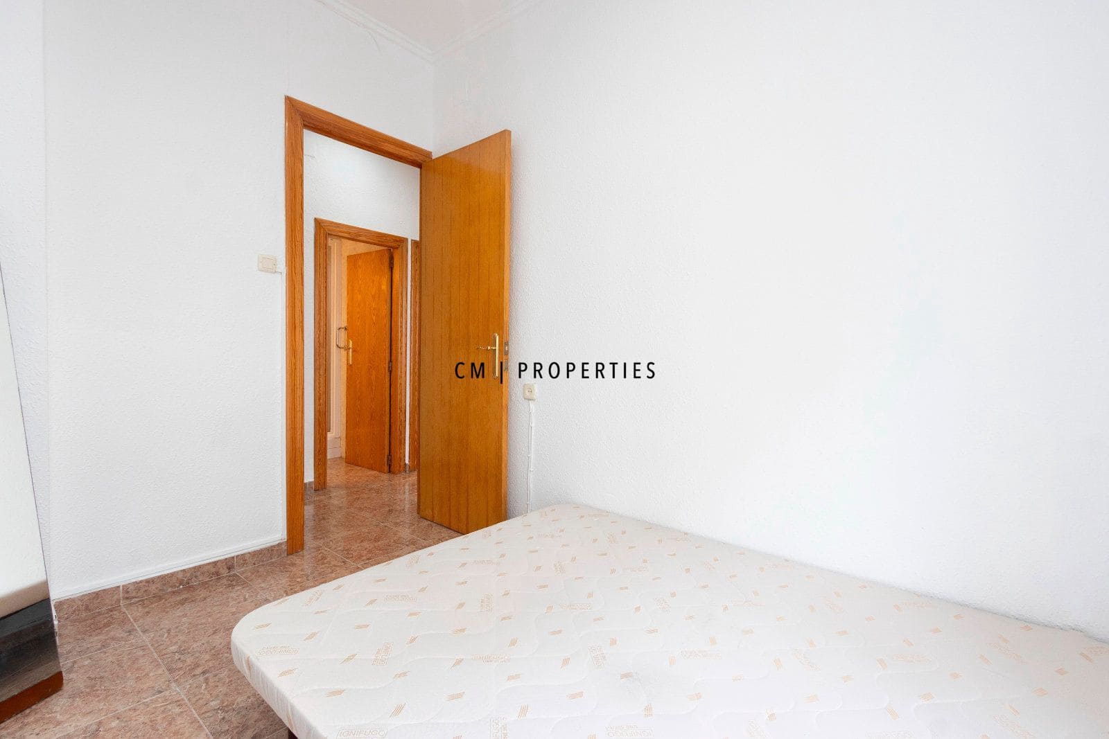 4 sypialnia Mieszkanie do wynajęcia w Miasto Walencja z basenem - 1 600 € (Ref: 9580078)