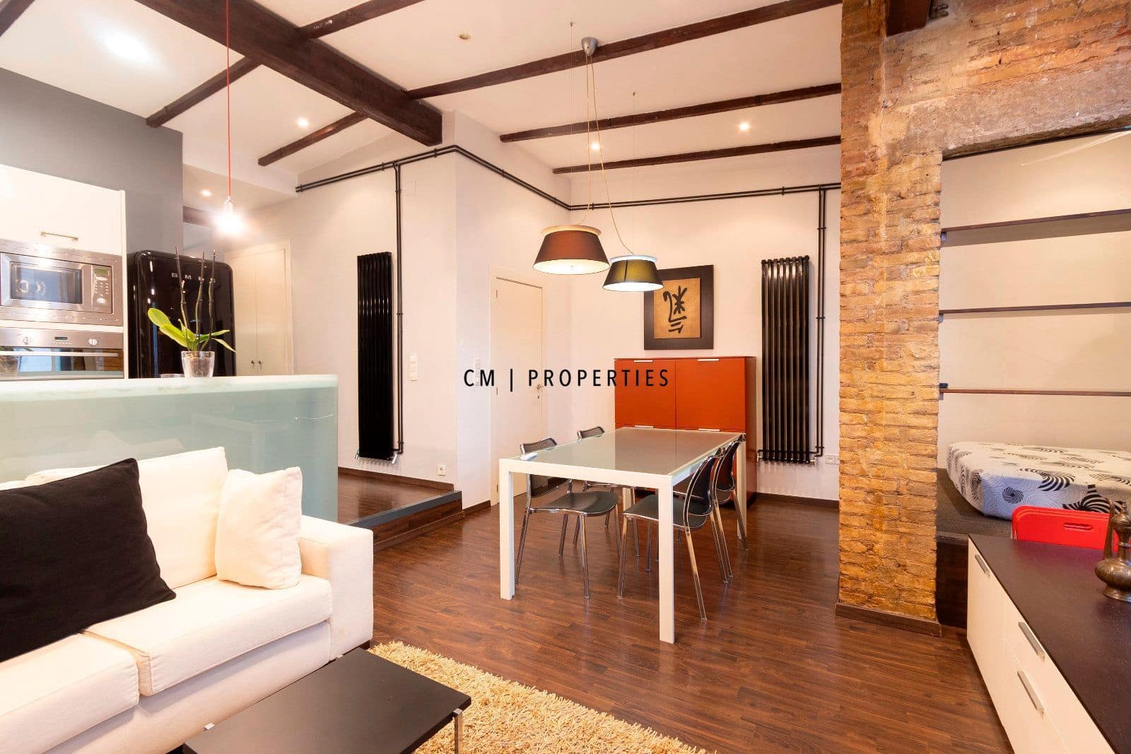 Penthouse zu vermieten in Valencia Stadt - 1.600 € (Ref: 9580261)