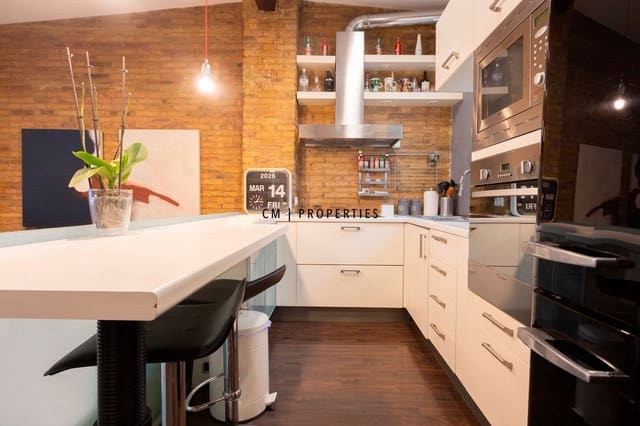 Penthouse til leje i L'Eixample, Valencia by - € 1.750 (Ref: 9580261)