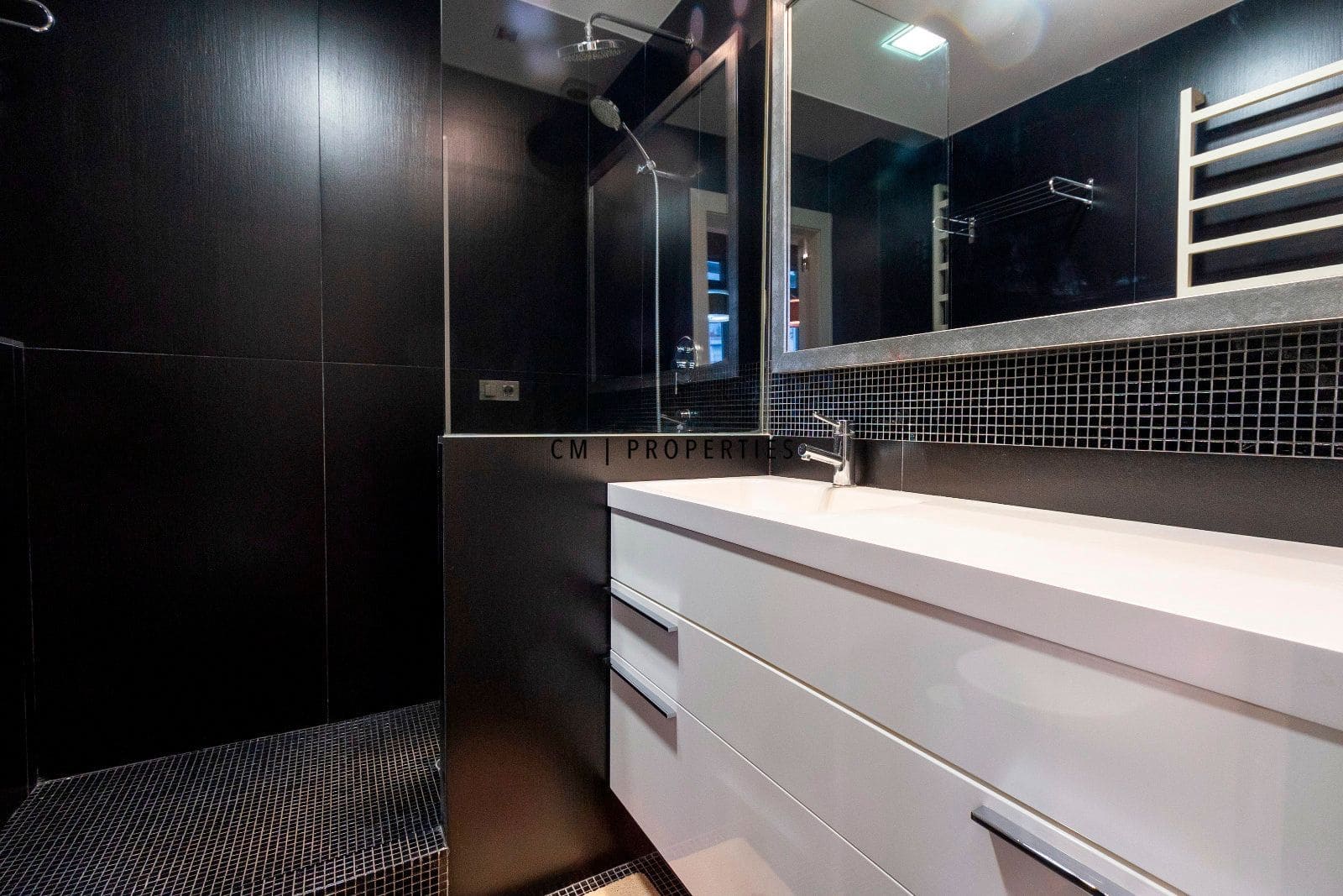 Penthouse zu vermieten in Valencia Stadt - 1.600 € (Ref: 9580261)