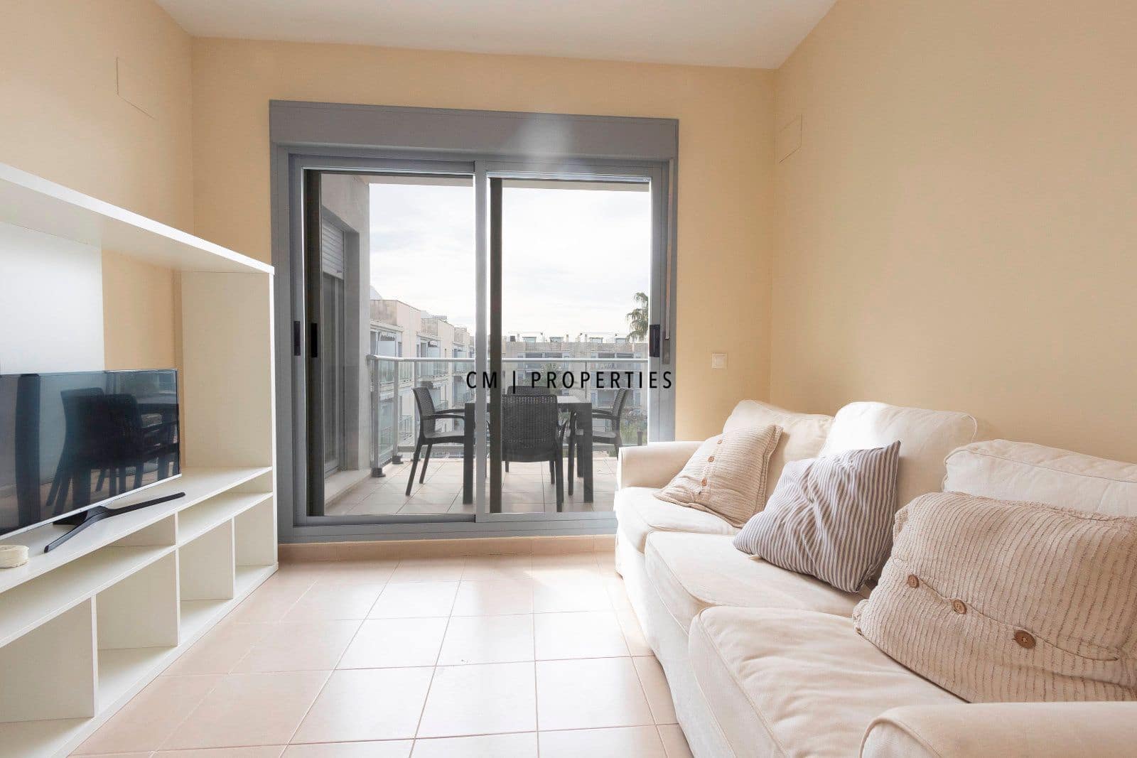 2 bedroom Penthouse for rent in Almenara with pool garage - € 1,050 (Ref: 9581245)