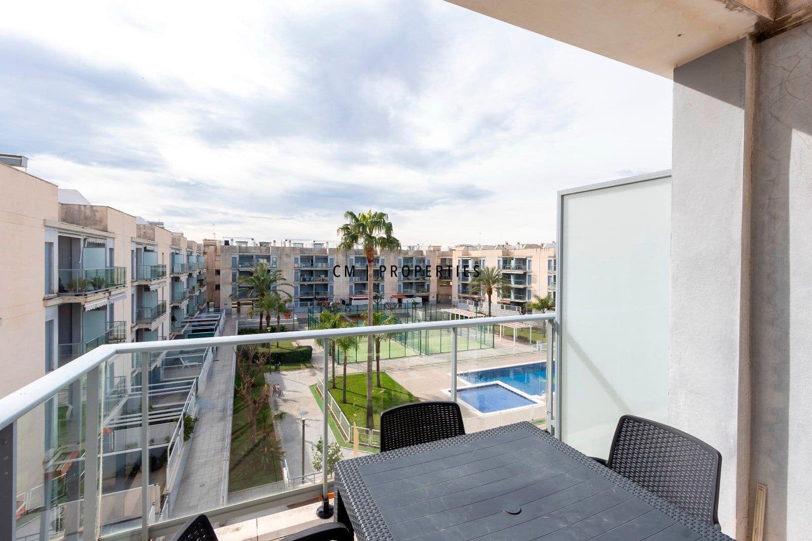 2 bedroom Penthouse for rent in Almenara with pool garage - € 1,050 (Ref: 9581245)