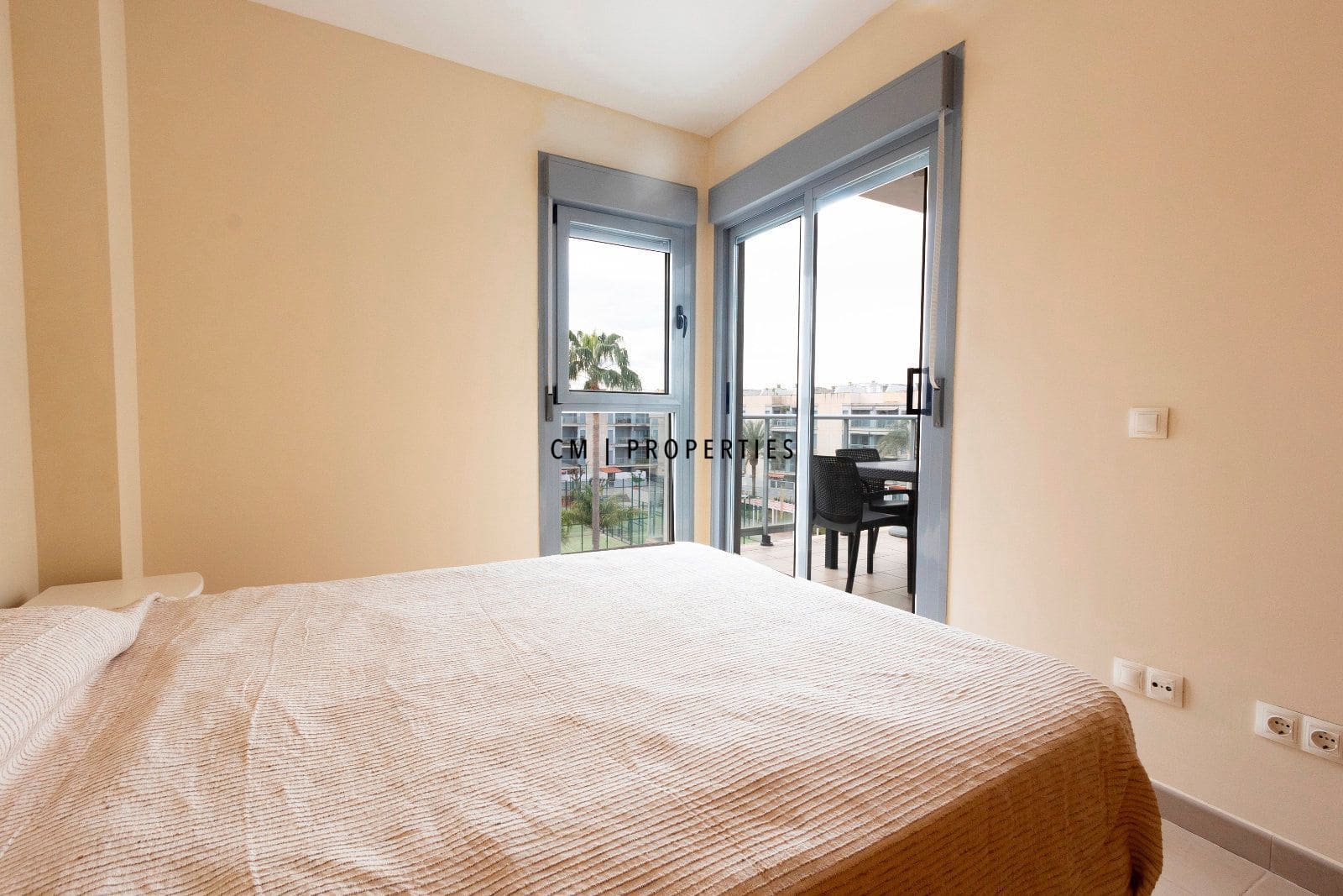 2 bedroom Penthouse for rent in Almenara with pool garage - € 1,050 (Ref: 9581245)