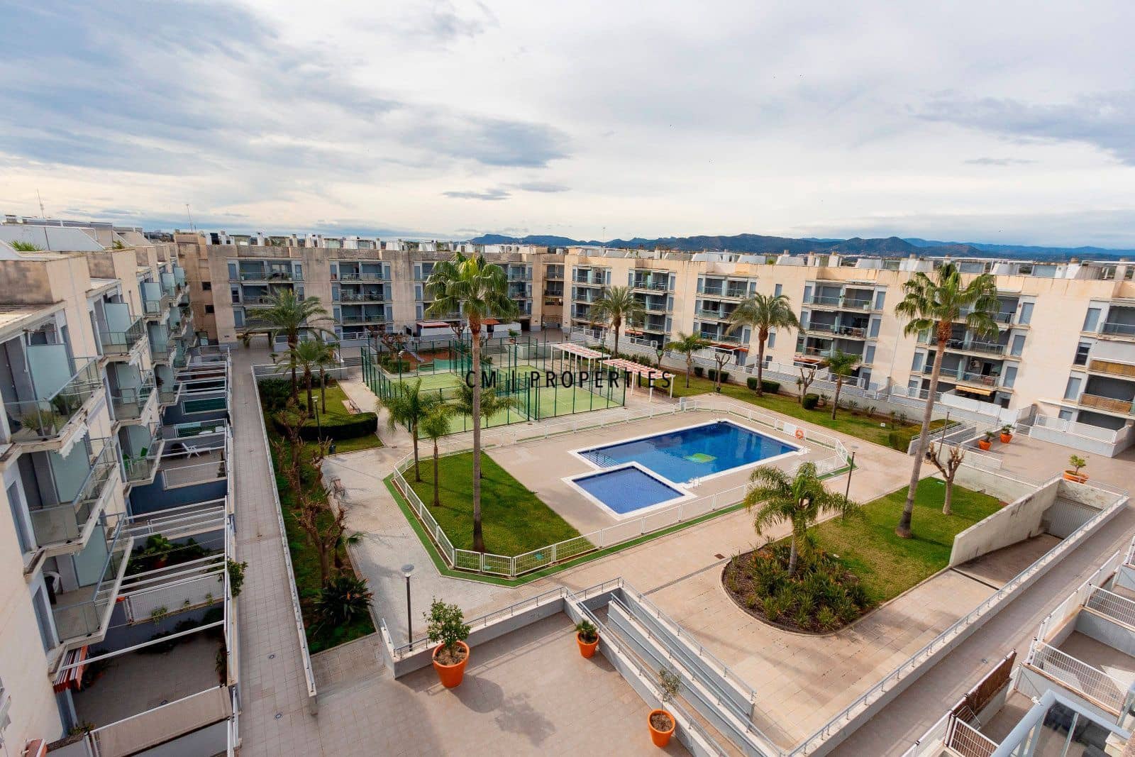 2 bedroom Penthouse for rent in Almenara with pool garage - € 1,050 (Ref: 9581245)