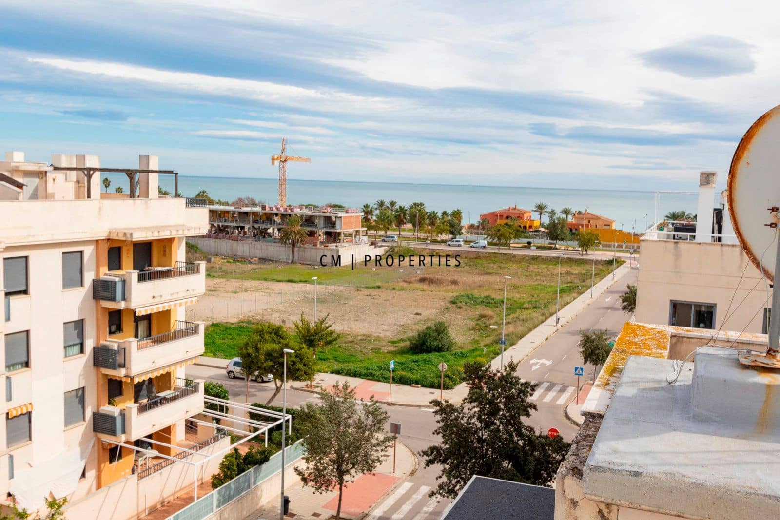 2 bedroom Penthouse for rent in Almenara with pool garage - € 1,050 (Ref: 9581245)