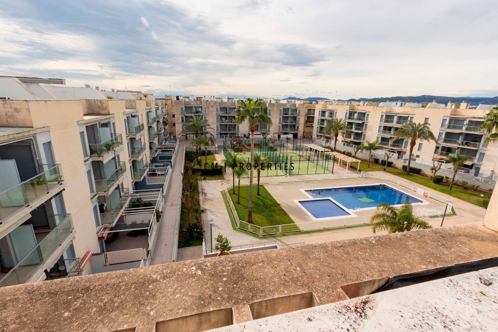 2 bedroom Penthouse for rent in Almenara with pool garage - € 1,050 (Ref: 9581245)
