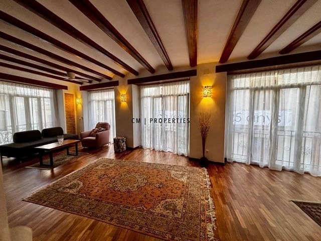 2 slaapkamer Flat te koop in Valencia stad - € 593.000 (Ref: 9581246)