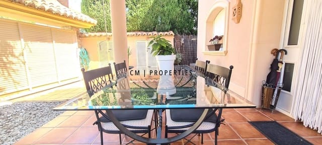 4 makuuhuone Huvila myytävänä paikassa Puçol mukana uima-altaan 
autotalli - 562 000 € (Ref: 9585140)