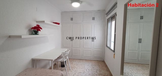 Appartement de 4 chambres à louer à Algiros, Valence ville - 1 950 € (Ref: 9588464)