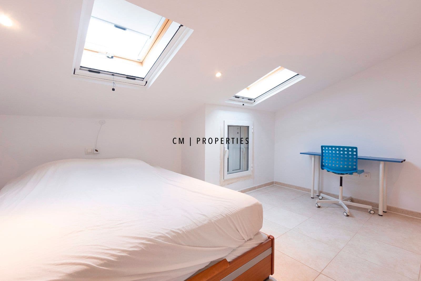 3 bedroom Townhouse for sale in Sagunto / Sagunt with pool garage - € 518,000 (Ref: 9592079)